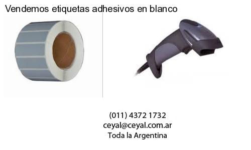 Vendemos etiquetas adhesivos en blanco